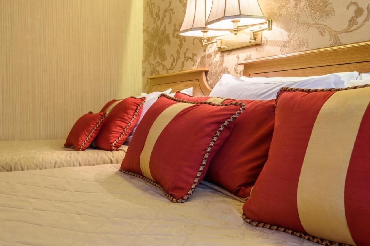 The Montana Hotel Лондон Экстерьер фото